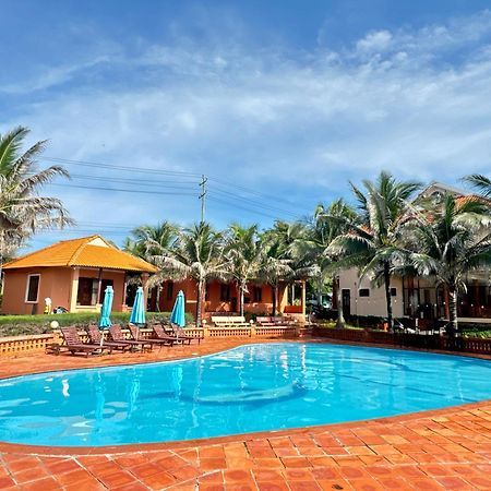 Blue Sailing Resort - Canh Buom Xanh Xom Tram Exteriör bild