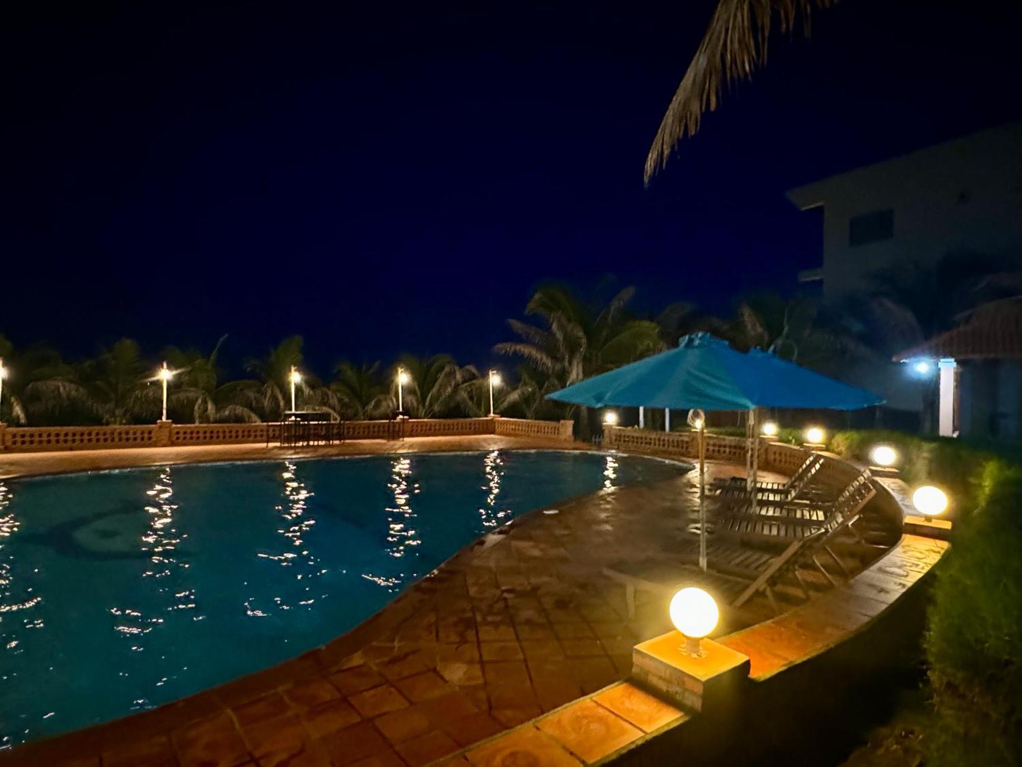 Blue Sailing Resort - Canh Buom Xanh Xom Tram Exteriör bild