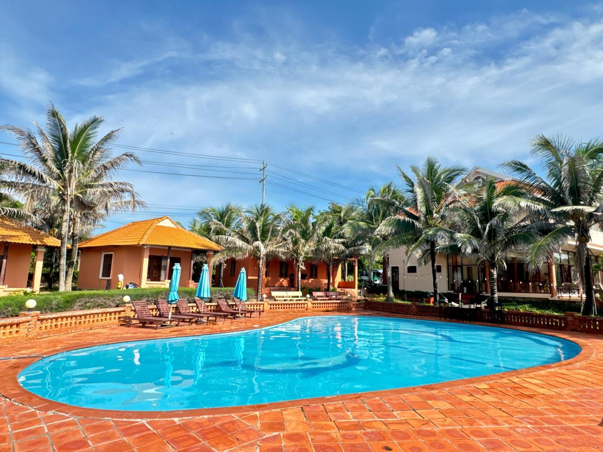 Blue Sailing Resort - Canh Buom Xanh Xom Tram Exteriör bild