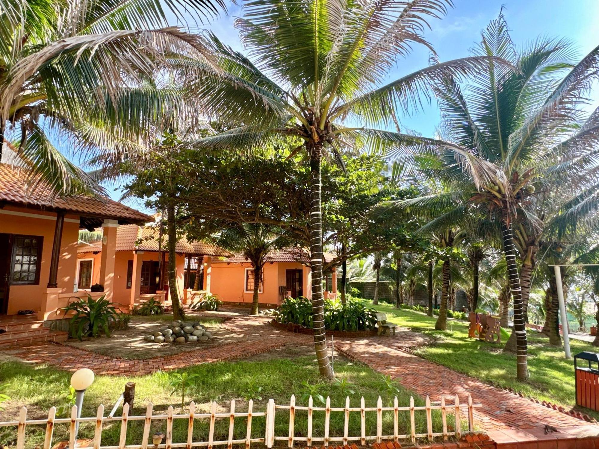 Blue Sailing Resort - Canh Buom Xanh Xom Tram Exteriör bild