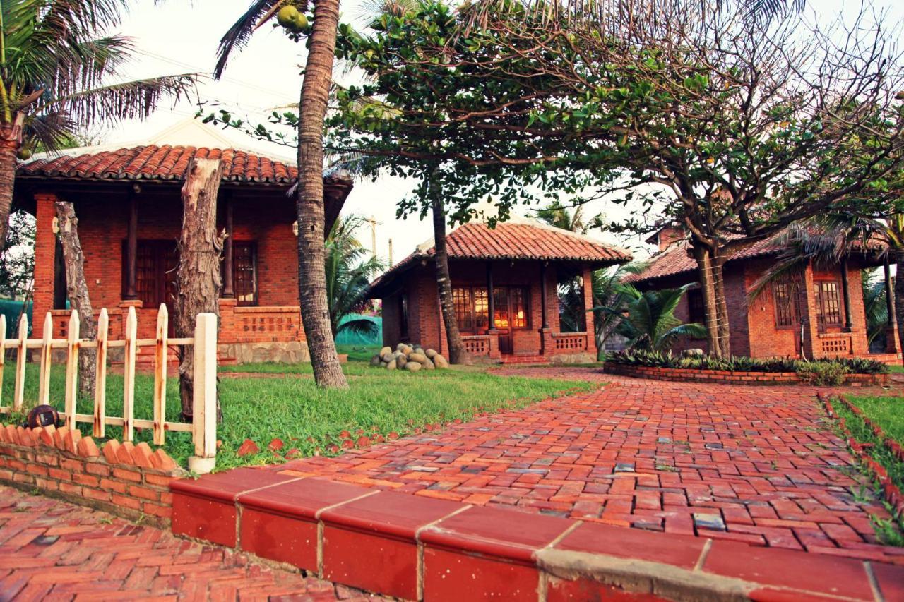 Blue Sailing Resort - Canh Buom Xanh Xom Tram Exteriör bild